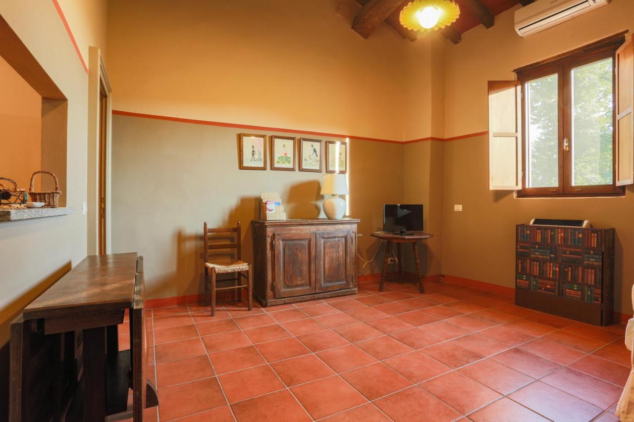 Agriturismo Le Corti Della Gualdana Voghera Eksteriør bilde