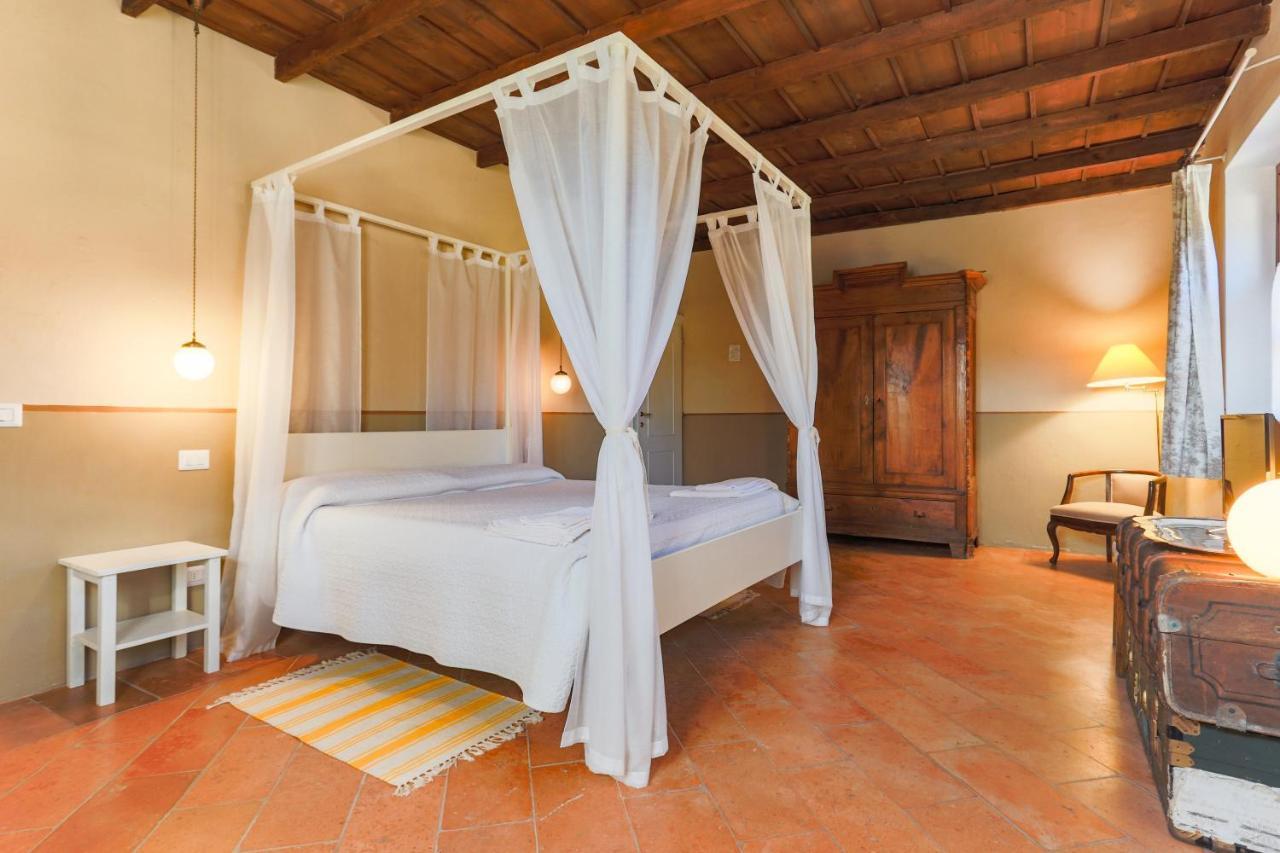 Agriturismo Le Corti Della Gualdana Voghera Eksteriør bilde